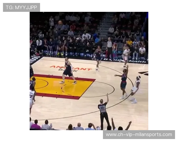 巴特勒妙传队友轻松得分，热火攻势延续