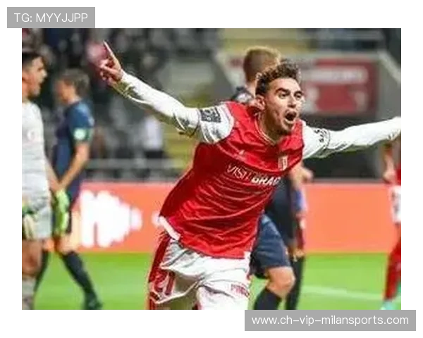 斯玛特防守逼抢节奏精准