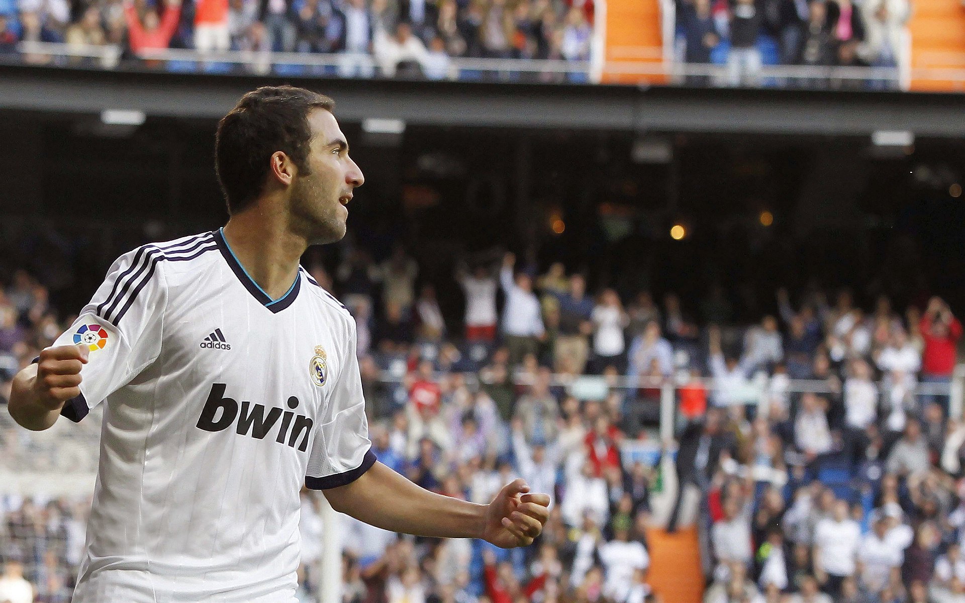 拜仁二线阵容表现强劲，为轮换提供保障，拜仁二队是什么